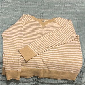 L.L. Bean Beige and White Cotton Sweater